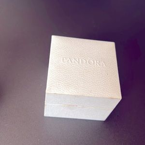Pandora ring